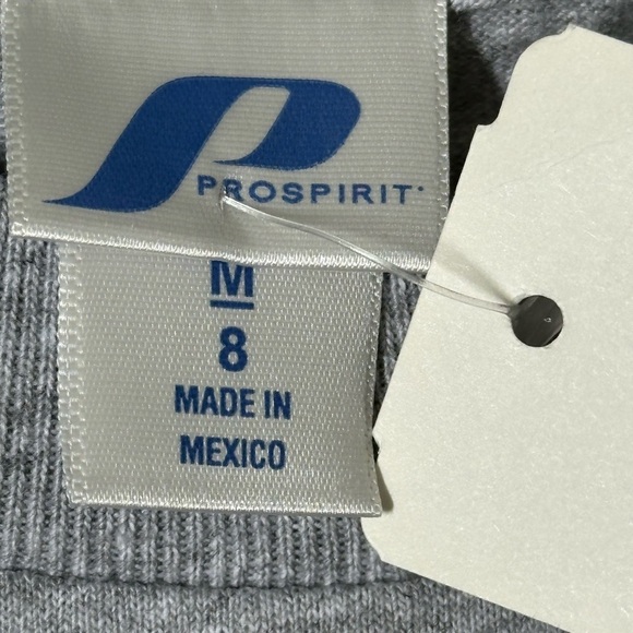 ProSpirit 3-D D-Fence Basketball Graphic Long Sleeve T Shirt Grey Boys Med 8 NWT - Picture 7 of 7